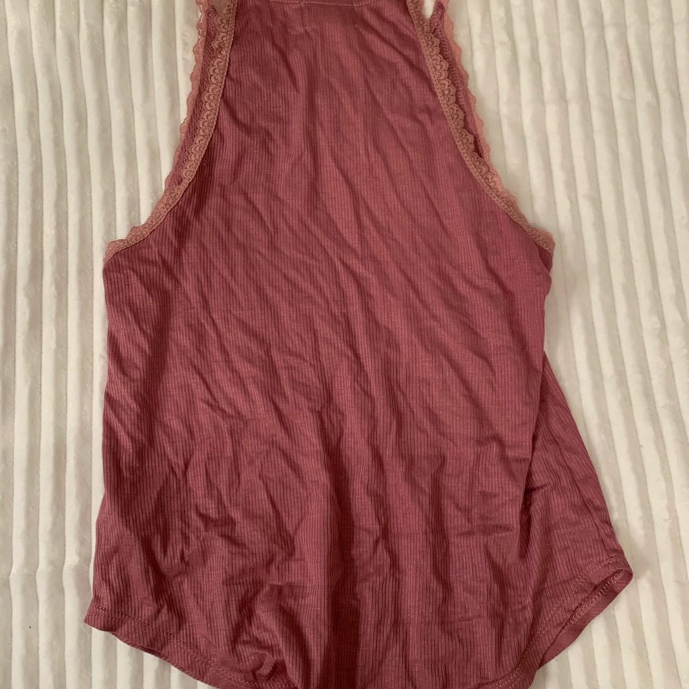 Pink Lace Tank Top - Picture 2 of 4